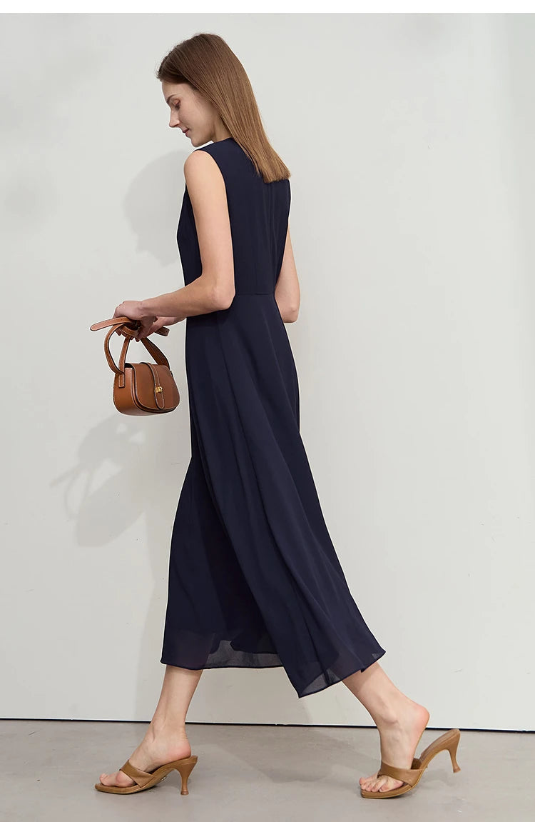Amii Minimalist Sleeveless O-Neck Slim Midi Dress