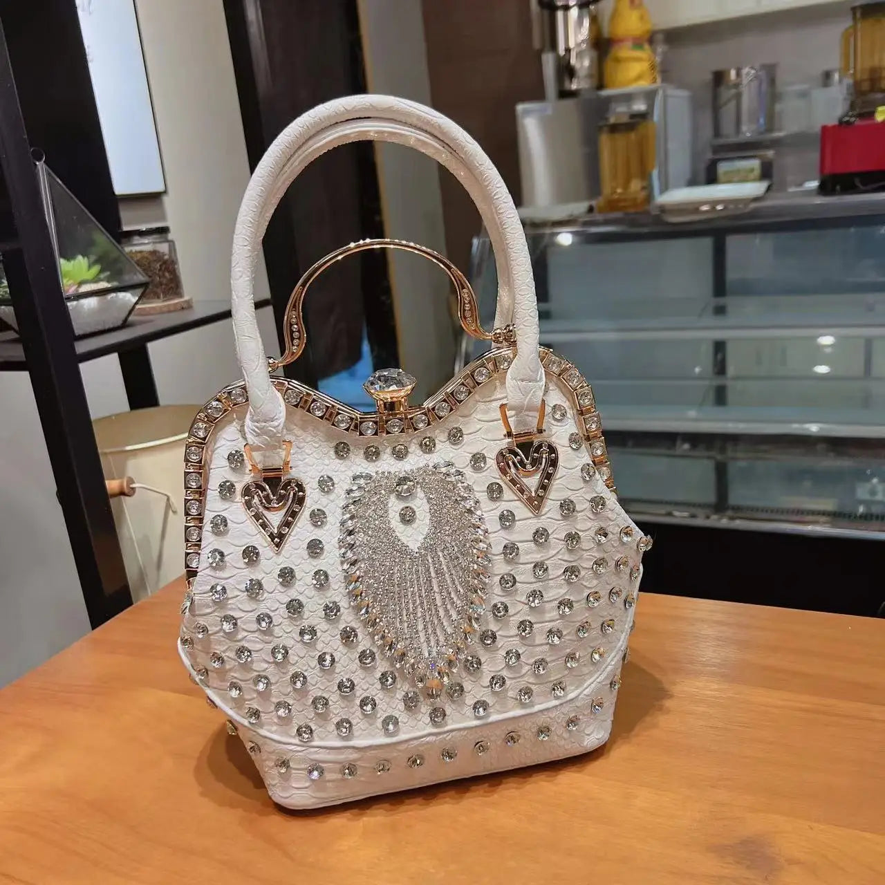 Luxury Diamond Leather Crossbody Bucket Bag
