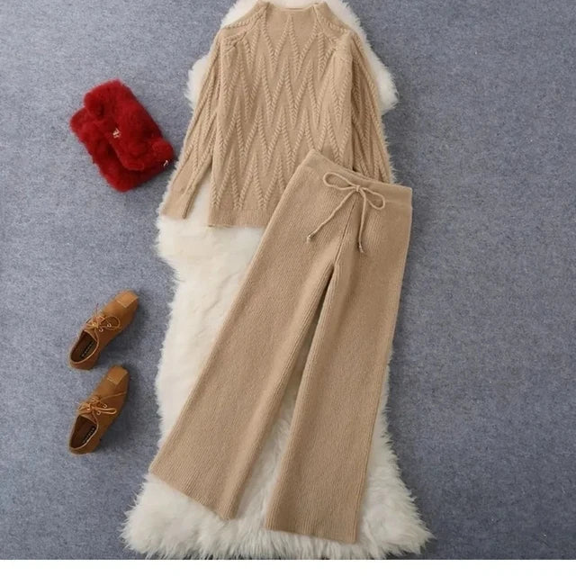Women's Knit Turtleneck Two-Piece Set