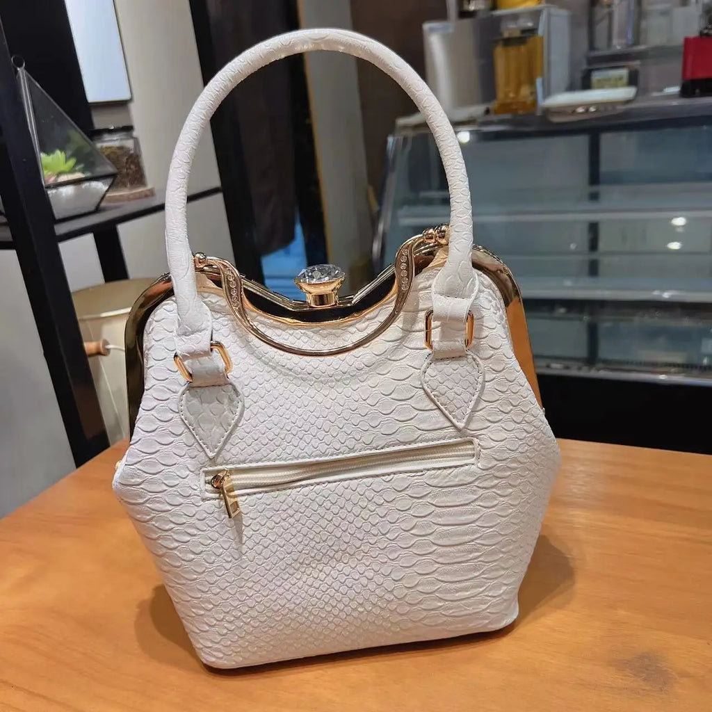Luxury Diamond Leather Crossbody Bucket Bag