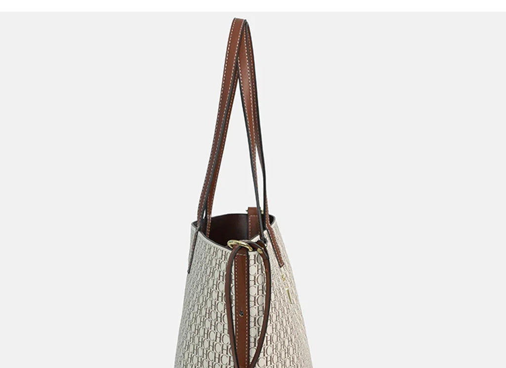 CH Women's Large Capacity Letter Print Shoulder Bag