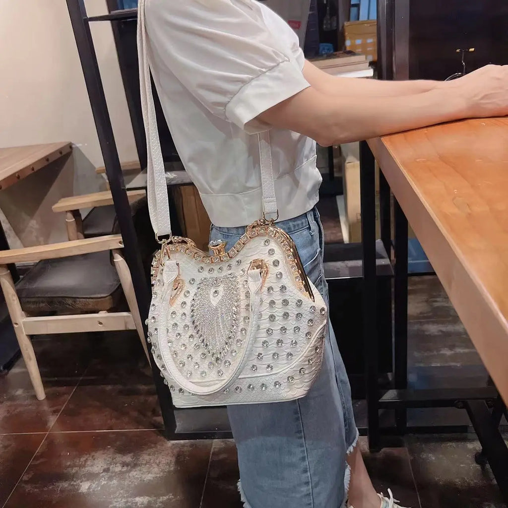 Luxury Diamond Leather Crossbody Bucket Bag