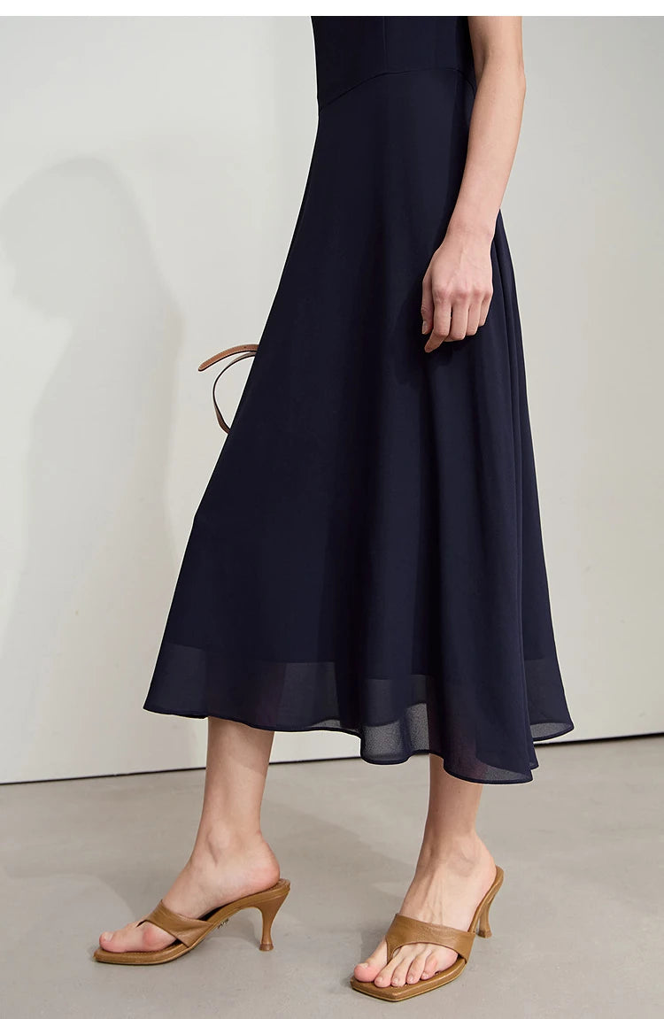 Amii Minimalist Sleeveless O-Neck Slim Midi Dress