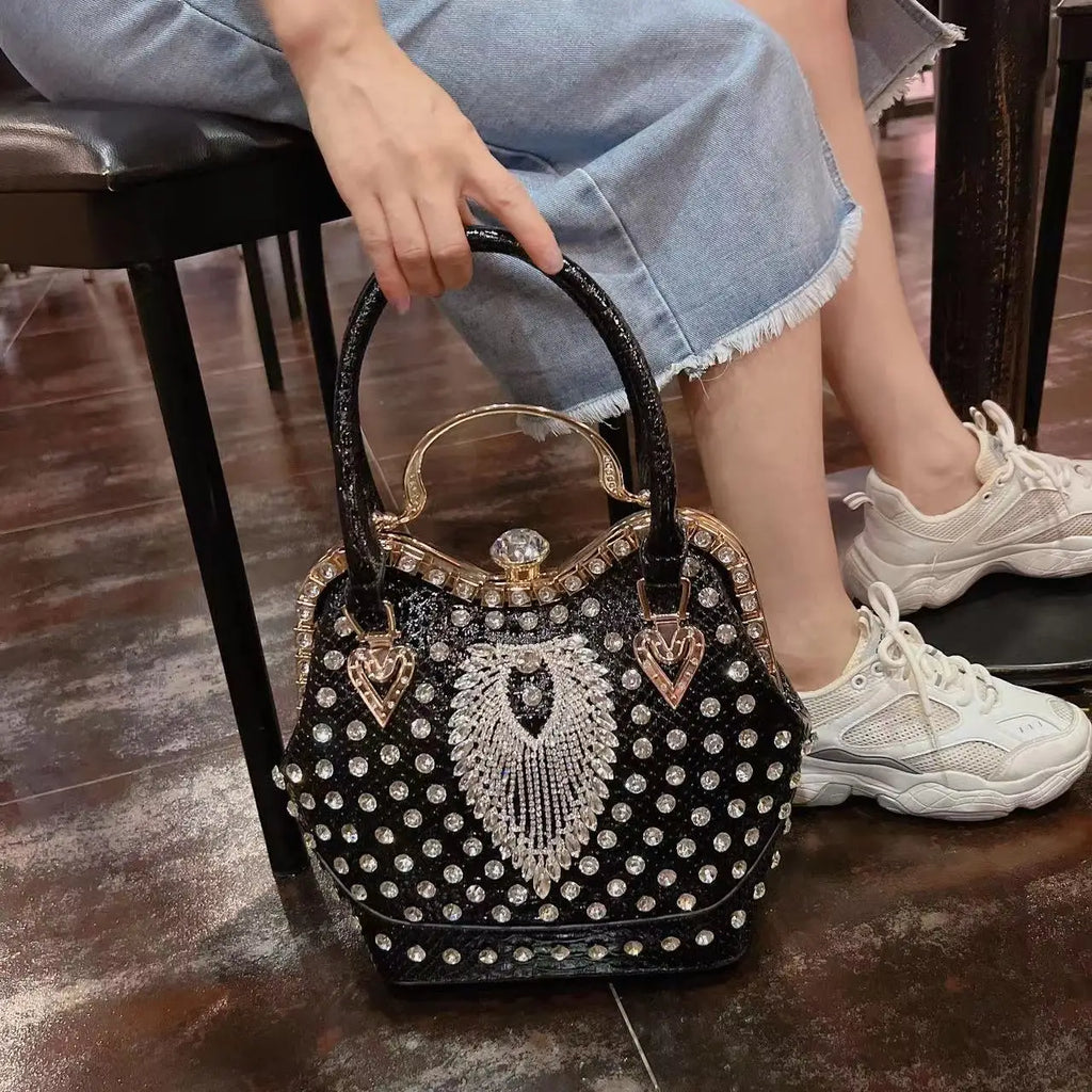 Luxury Diamond Leather Crossbody Bucket Bag