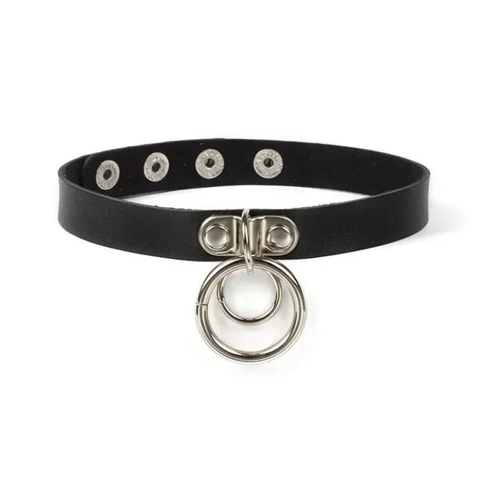 Gothic Heart-Lock Choker Necklace – Statement Accessory
