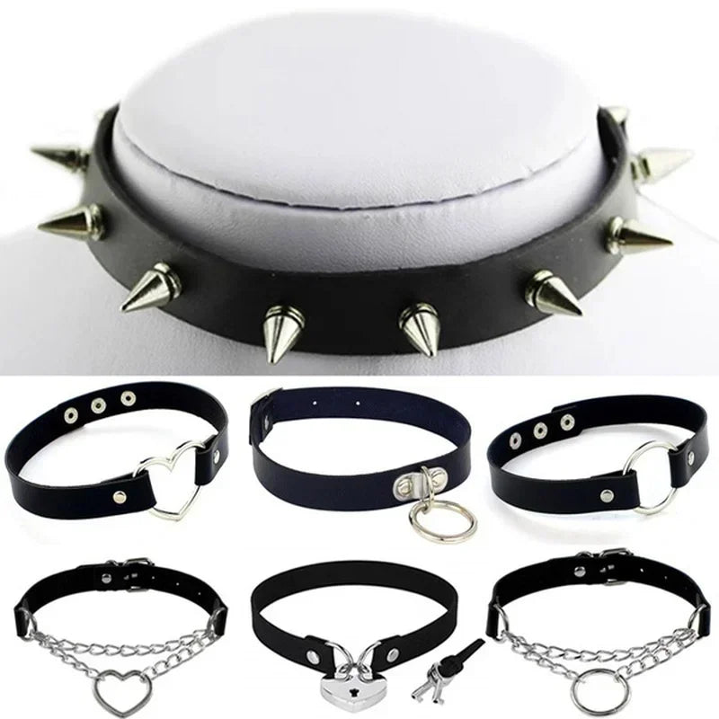 Gothic Heart-Lock Choker Necklace – Statement Accessory