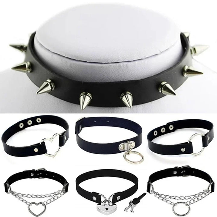 Gothic Heart-Lock Choker Necklace – Statement Accessory