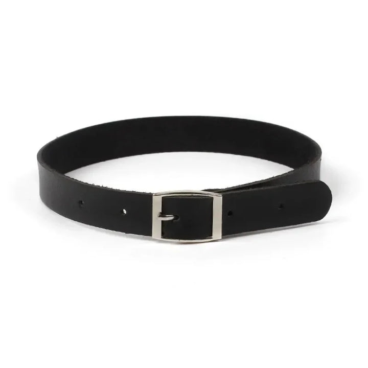 Gothic Heart-Lock Choker Necklace – Statement Accessory