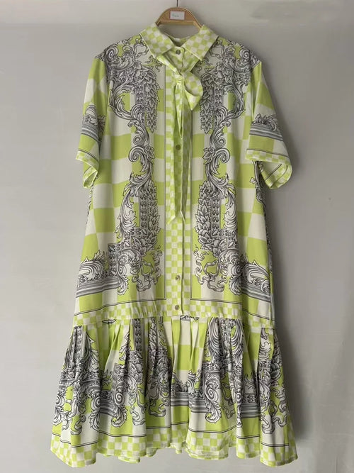 2026 Summer Women's New Fashion Geometric Print Lapel Short Sleeve Loose Dress Stitching Pleated Hem Temperament Straight Skirt.