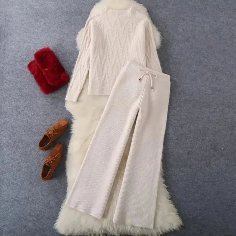 Women's Knit Turtleneck Two-Piece Set
