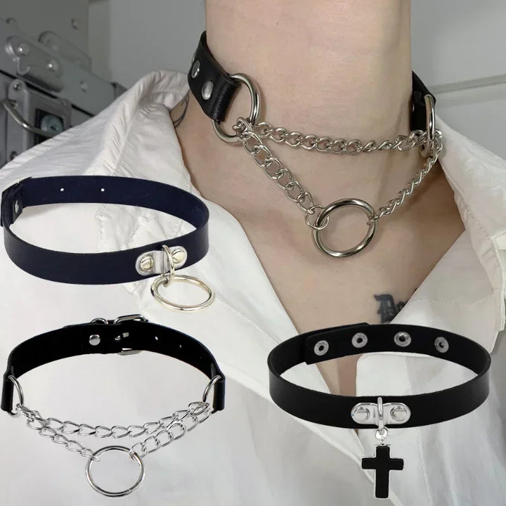 Gothic Heart-Lock Choker Necklace – Statement Accessory
