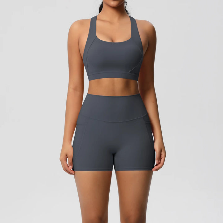 Women's 2-Piece Pocketed Activewear Set