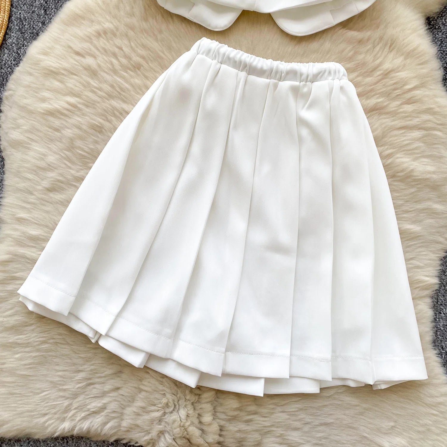 SINGREINY Women's Two-Piece Single Breasted Blouse and Pleated Mini Skirt Set